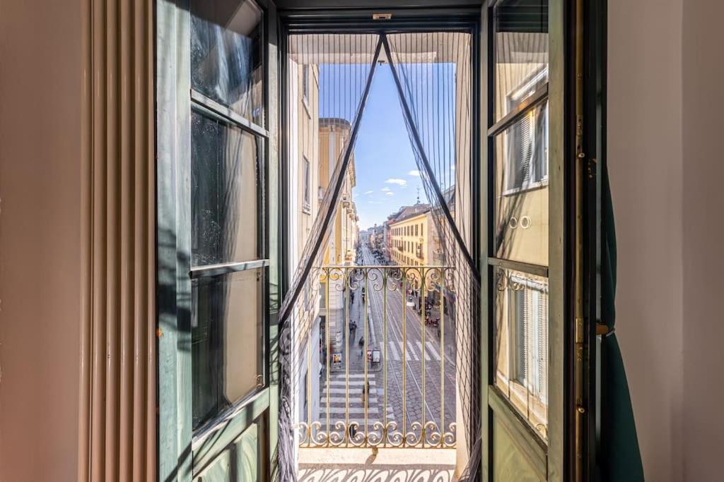 شقة Close To Duomo Lovely City Center Flat ميلان المظهر الخارجي الصورة